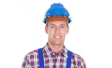 halfman2-370x325.jpg
